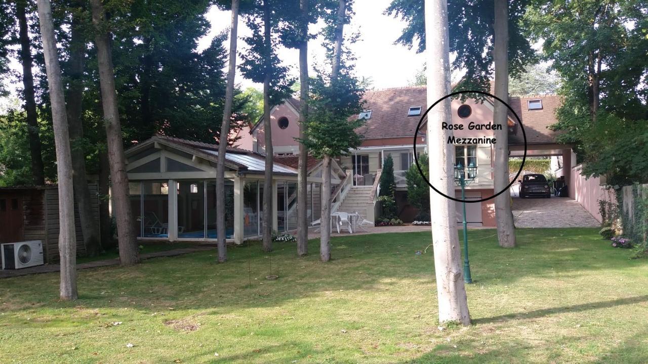 지베르니 Rose Garden Mezzanine B&B 외부 사진