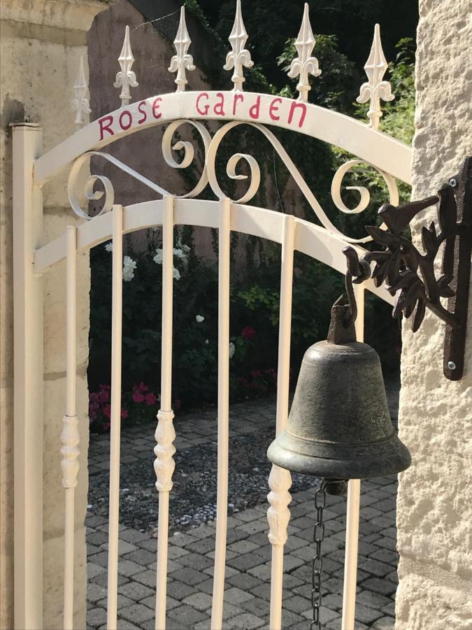 지베르니 Rose Garden Mezzanine B&B 외부 사진