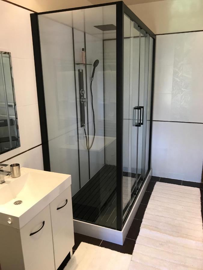지베르니 Rose Garden Mezzanine B&B 외부 사진
